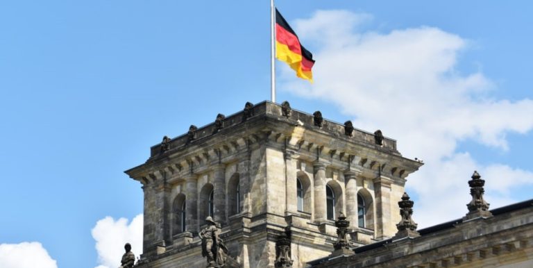 كيف ستتمكن ألمانيا من انتشال اقتصادها من خطر الركود؟
