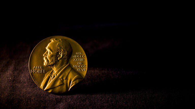 أبرز المعلومات والحقائق عن جائزة نوبل