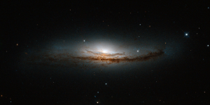 صوره لمجره نشطة من نوع زايفرت تبعد حوالي 150 مليون سنه ضوئية
