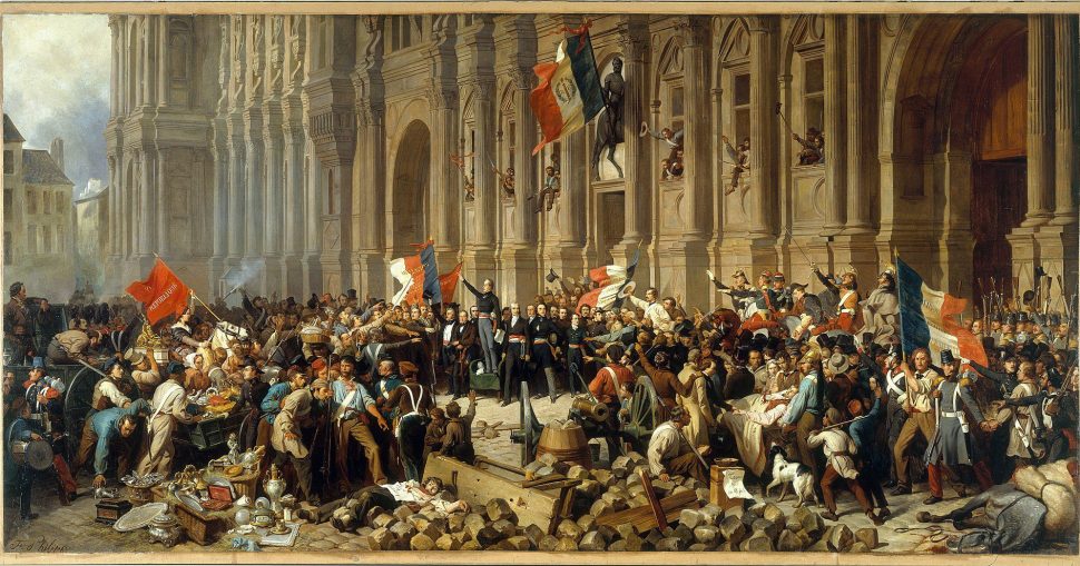 كم عدد الثورات الفرنسية؟