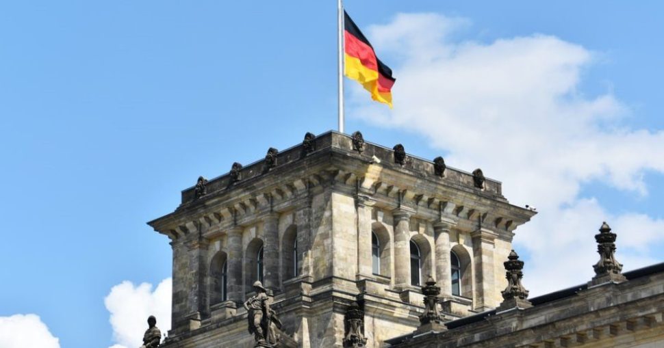 كيف ستتمكن ألمانيا من انتشال اقتصادها من خطر الركود؟